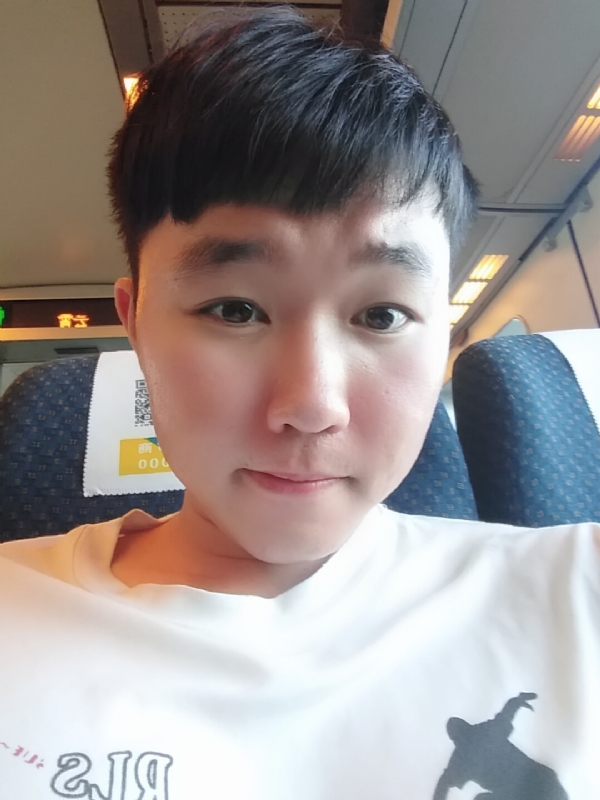 爱玉的第一张照片--基隆父母相亲团