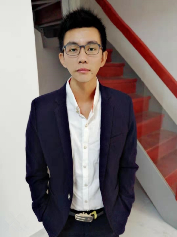 林智明的第一张照片--基隆父母相亲团
